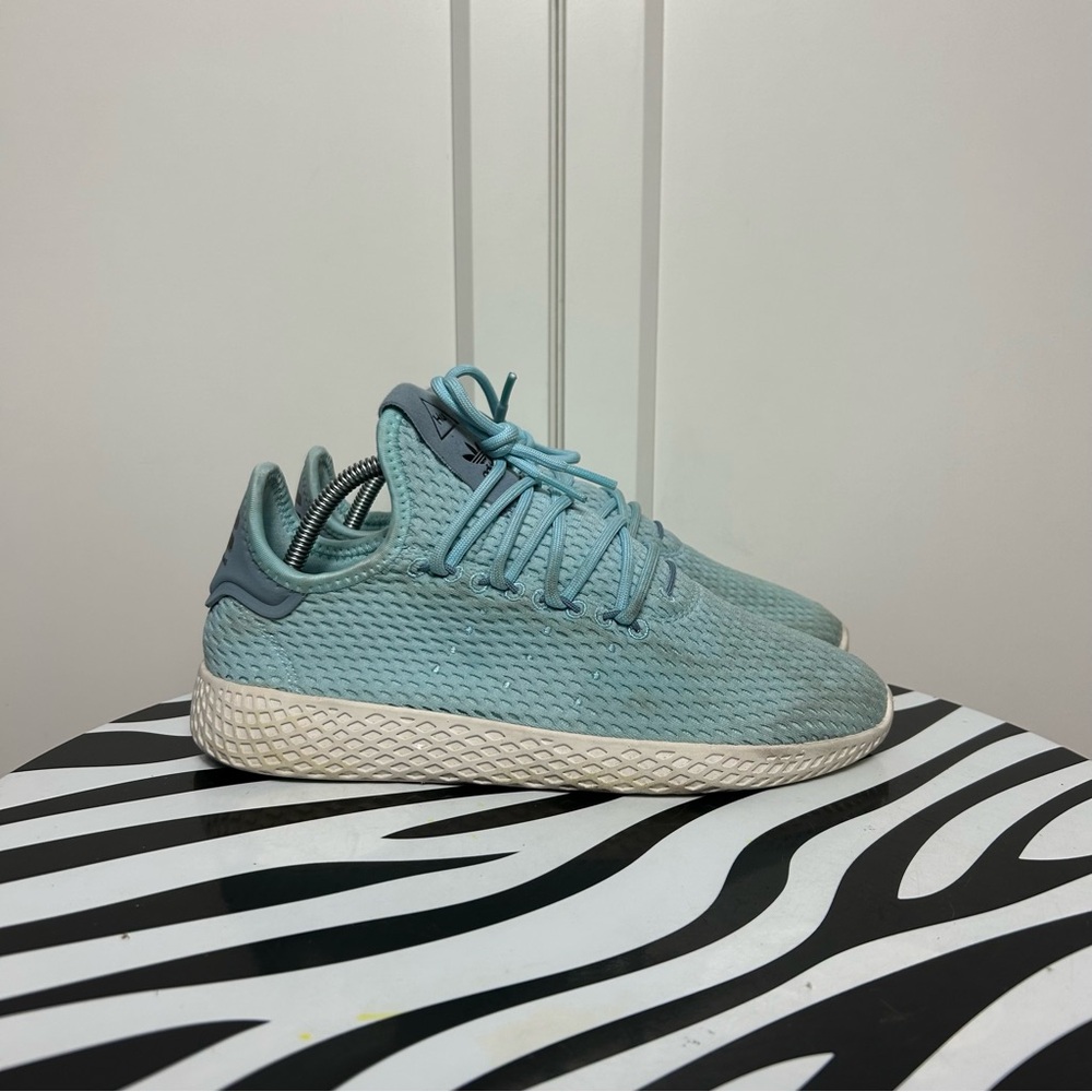 Adidas Pharrell William Hu human made blue white